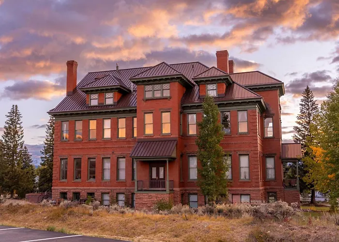Papa\'S Place - Blocks From Downtown